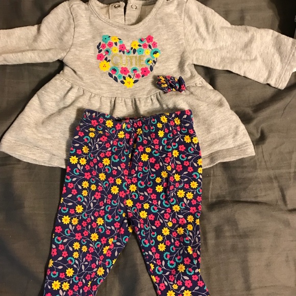 Baby Girl Clothes 0-3 months. - Picture 5 of 8